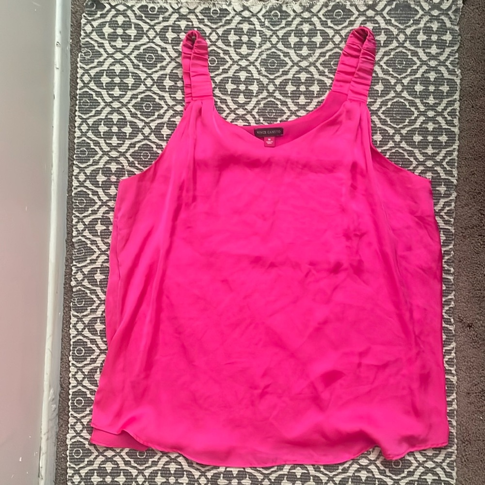 Vince Camuto bright neon pink tank top Size M